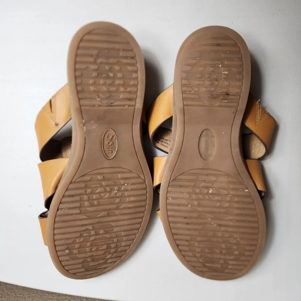 Sofft Womens |8| Luggage Tan Balin Leather Sandals Slides